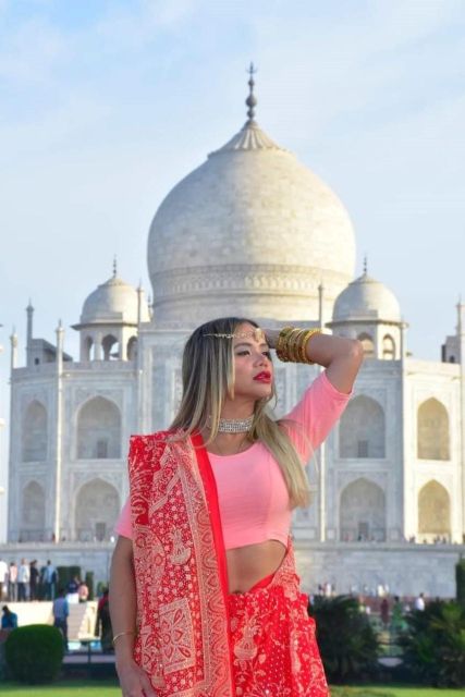 Taj Mahal with Professional Photoshoot - Agra Fort plus lunch, a smart way to fill a half day