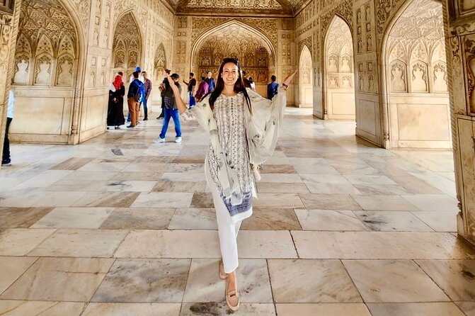 Taj Uncovered: Private Tour to Taj Mahal, Fort From Delhi By Car - Starting in Delhi: pickup, timing, and the 2 AM sunrise option