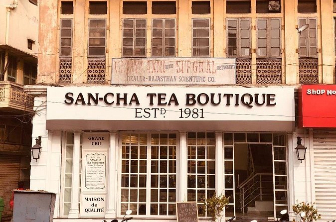 Tea Tasting Session at India's oldest tea boutique : Sancha Tea Boutique - Black tea from Darjeeling, Assam, and Sikkim