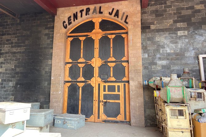 The Famous Bollywood Tour of Mumbai - Hotel Pickup and Studio-Day Comfort (What Makes It Easy)