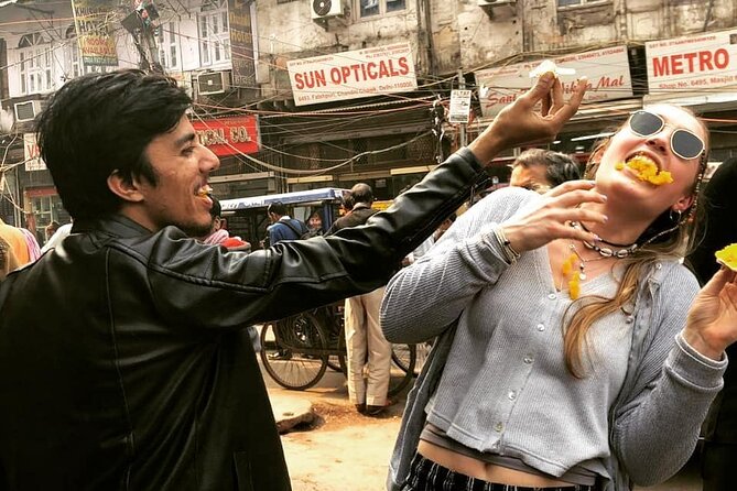 The Legendary Delhi Belly Food Tour - Khari Baoli spice market: the senses hit first