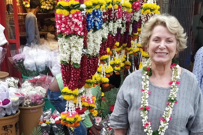 The Original Mumbai by Dawn - Recommended by Nigella Lawson & Nat Geo Traveller! - Stop 4: Byculla’s night-shift wholesale energy around Ankit sanas