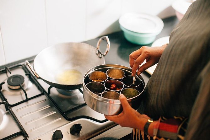 Traditional Chettinad Cooking Class in a Local Home near Chennai - What you’ll cook: pour dosas and 2-3 Chettinad dishes