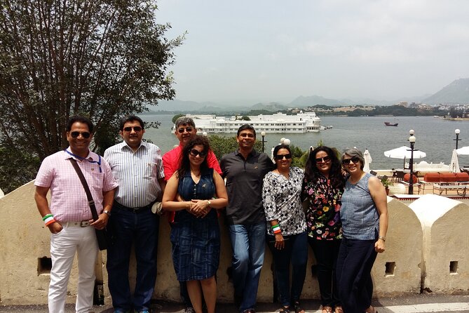 TRAVEL WITH CHINMAY -Heritage Walk - With Local B. Fast - Cooler streets and photo-friendly timing, why mornings or evenings work