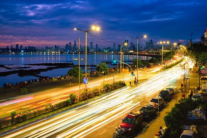 Twilight in Mumbai: Discover the City by Night with Food Options - University of Mumbai and Rajabai Clock Tower: Gothic Revival and the Big Ben Feeling