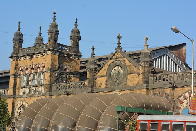 Two Days Mumbai Tour Package : City + Slum + Elephanta + Market - South Mumbai landmarks that feel like a walking film reel