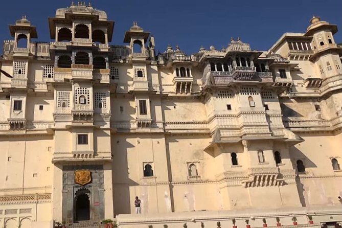 Udaipur City Full-Day Guided Sightseeing Tour - Stop 1: City Palace of Udaipur, 2 hours in palace-world
