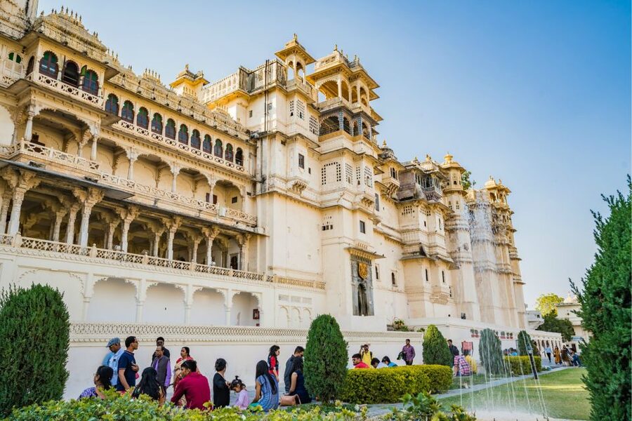 Udaipur: Full Day Private City Tour with Optional Boat Ride - One tight day that hits Udaipur’s big mood