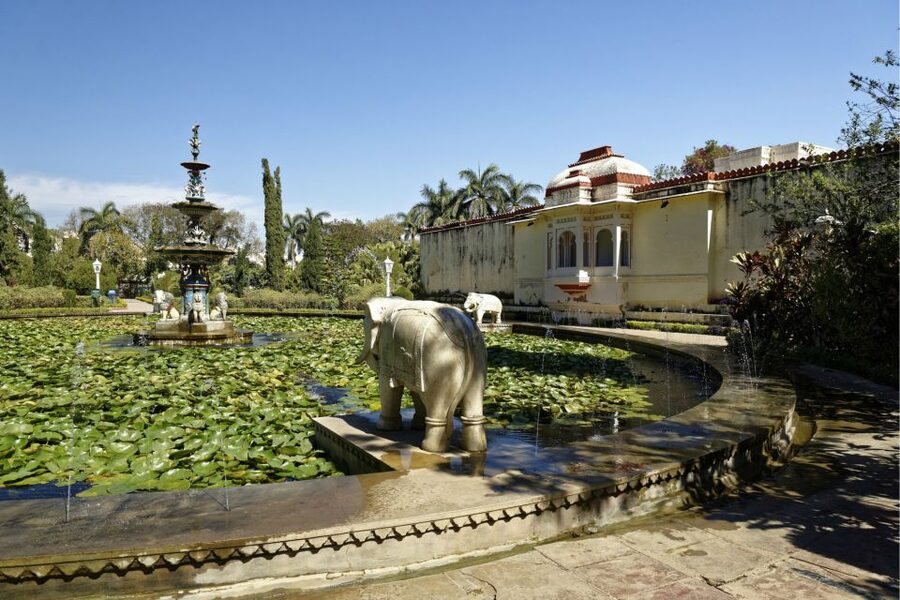 Udaipur: Full Day Private City Tour with Optional Boat Ride - Fatehsagar Lake: the quieter lake rhythm