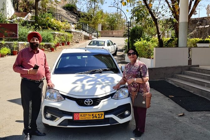 Udaipur Full Day Sightseeing Tour by Private Car - Lake Pichola: a classic Udaipur view stop
