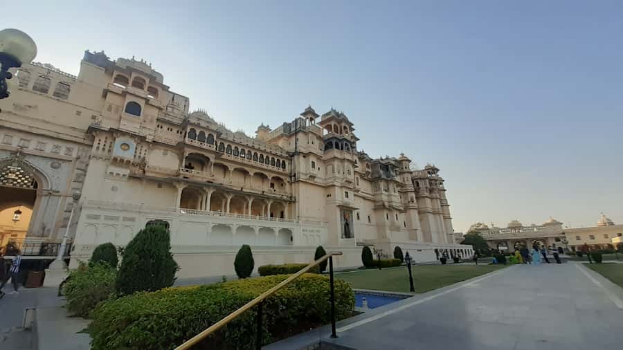 Udaipur Highlights: Private City Sightseeing guided tour - Key things you will enjoy most