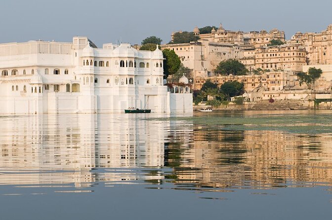 Udaipur: Jag Mandir Island Dinner with Boat Ride transfers - Key Points You Should Know Before You Go
