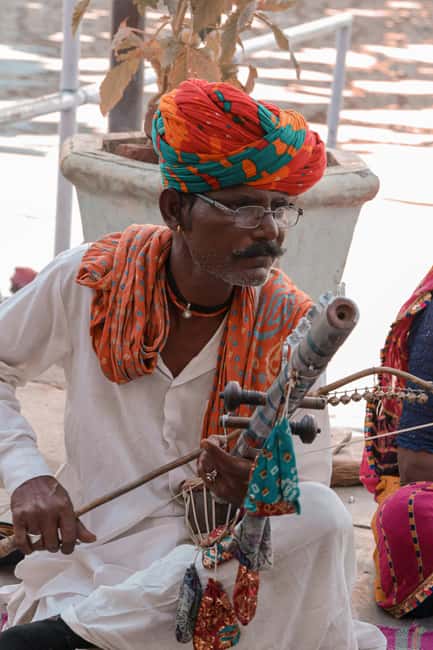 Udaipur Private Half/Full Day Sightseeing Tour by Car+Guide - Lunch, markets, and optional shopping stops without losing your day