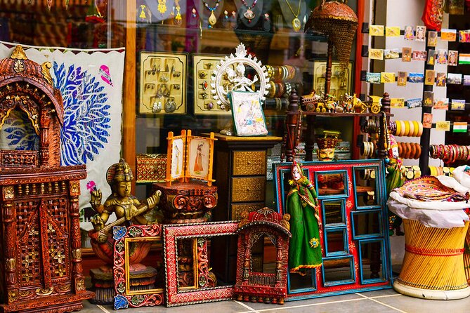 Udaipur Shopping Tour with Pickup and Drop Off - Key things to know before you go