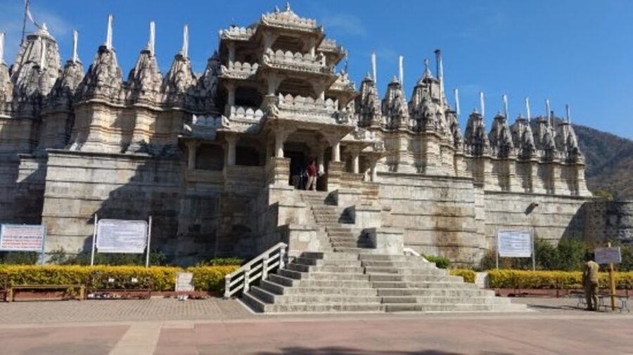 Udaipur: Transfer to Jodhpur via Ranakpur & Kumbhalgarh Fort - A Few Small Logistics Tricks That Make the Day Easier