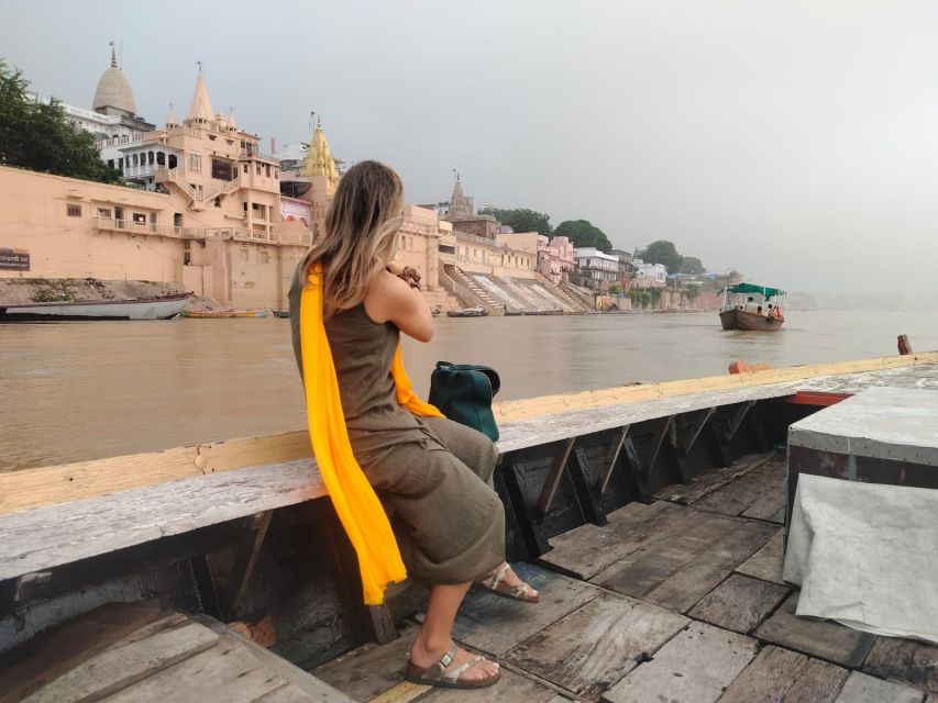 Varanasi : Full Day City Highlights Day Tour & Ganges Cruise - Dashashwamedh Ghat at 5pm: cremation grounds and Ganga Aarti