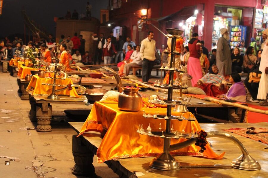 Varanasi: Ganga Arti Evening Light Ceremony on the Main Ghat - Crowds, comfort, and who this tour fits best
