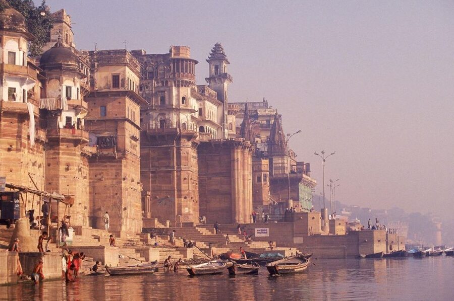 Varanasi: Half-Day City Tour & Evening Aarti with Boat Ride - Who this half-day Varanasi tour suits best