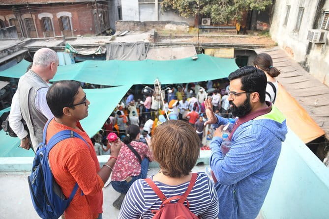 Varanasi Half day south and north Heritage walking tour - What you will likely experience while walking these lanes