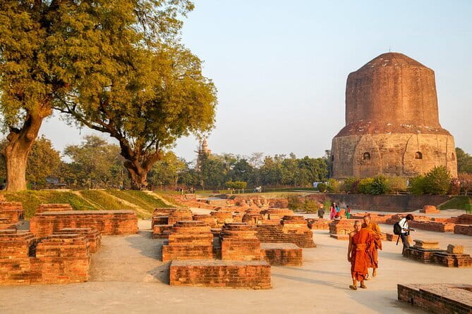 Varanasi Half day south and north Heritage walking tour - Who should book this tour (and who might not)