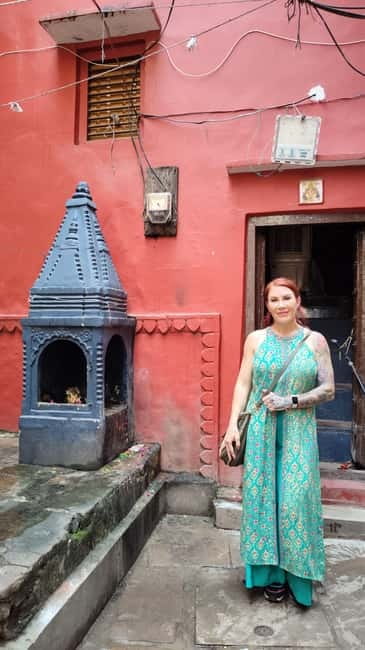 Varanasi: Hidden Secrets of Vibrant Tradition (Guided Tour) - Tea, Coffee, and a Real Local Break