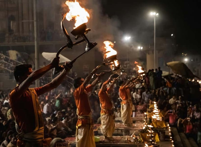 Varanasi Landmark Evening City Tour - Aarti & Boating - Who this Varanasi evening tour is best for