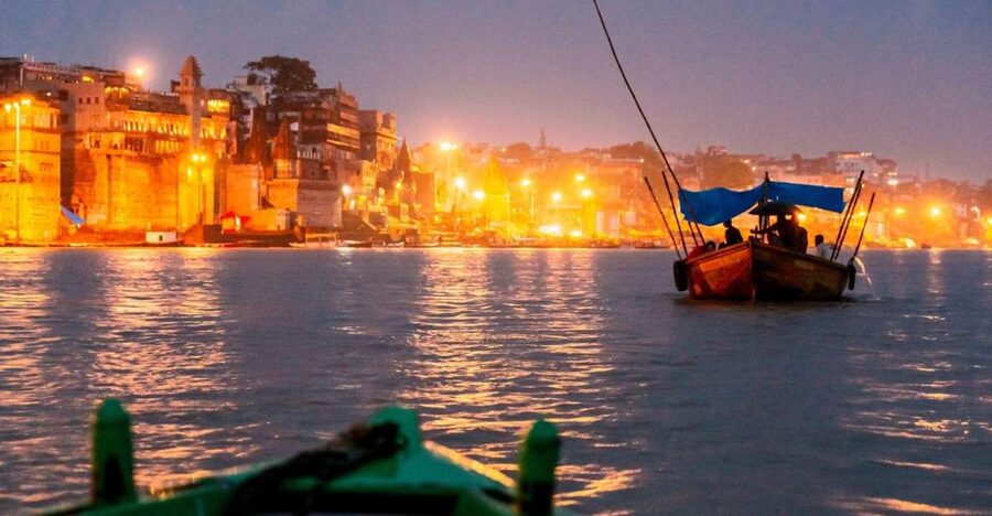 Varanasi: Mysticism Tour with Boat Ride & Ganga Aarti - A 2-Hour Ganga Evening That Starts at St. Thomas Church