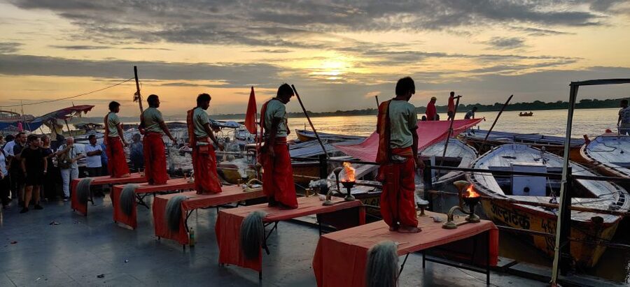 Varanasi & Sarnath: Full-Day Tour with Ganges Boat Ride - Lunch time: plan for your own meal choices