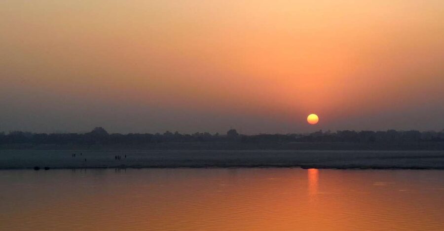 Varanasi: Sunrise Boat Tour with Arti Ceremony - Key Reasons This Tour Gets Such Great Reviews
