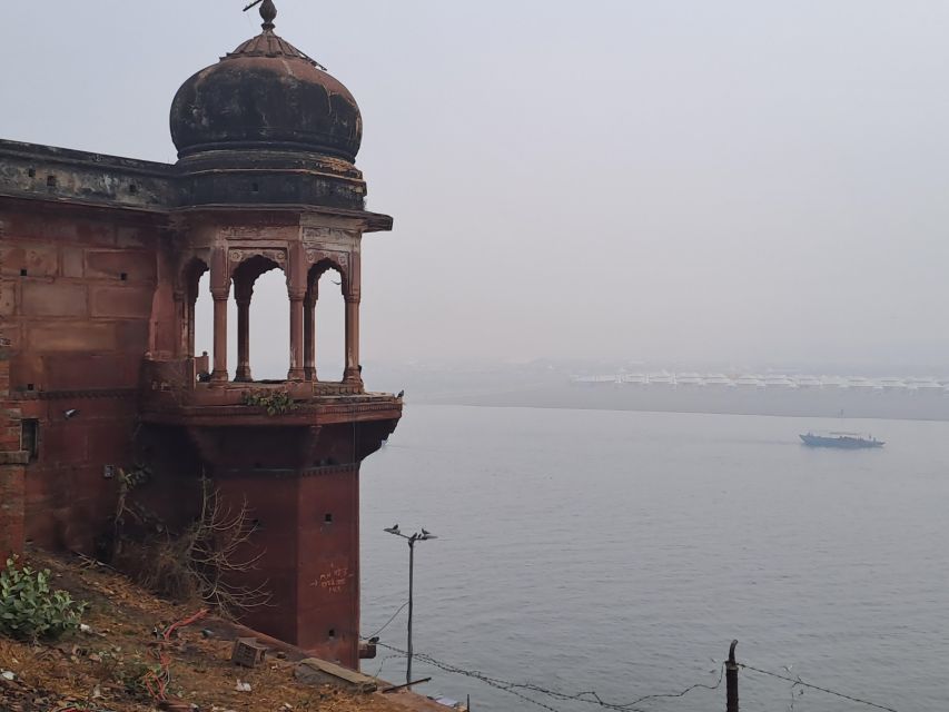 Varanasi: Sunrise Boat Tour with Arti Ceremony - Time on the Water: Why 2 to 3 Hours Feels Like a Lot