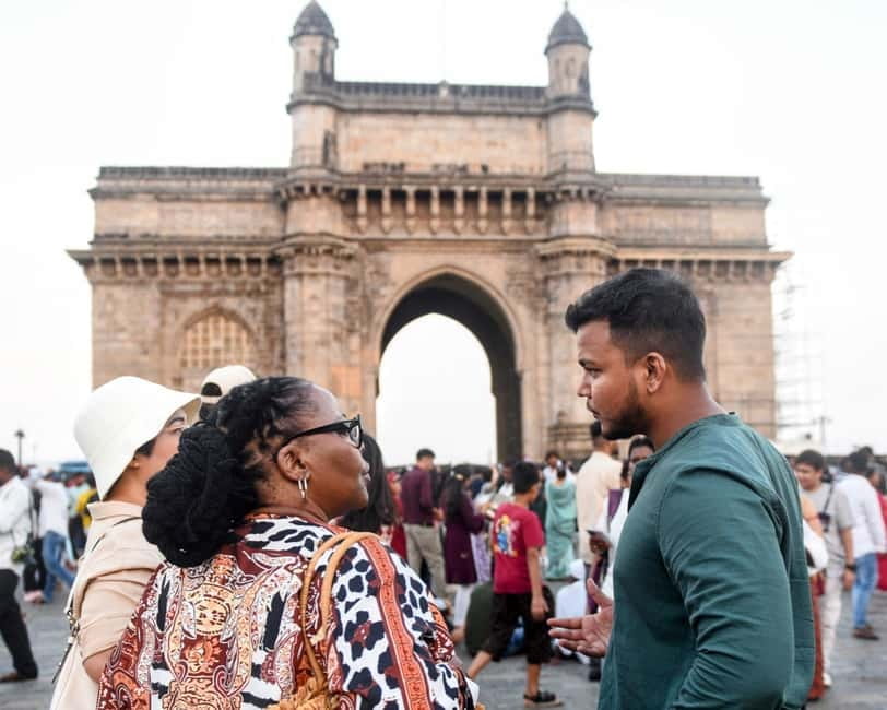Victorian Gothic Heritage Quarter and Art Deco Walking Tour - Town Hall and Asiatic Society Library: Neoclassical Calm for Book Lovers