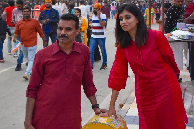 Wagah Border Ceremony Half-Day Tour - The Main Stop at Wagah: Beating the Retreat in Action