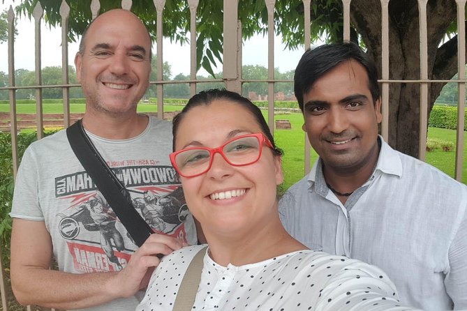 Walking tours - for an authentic Varanasi experience - Entering Varanasi at Godowlia Crossing, where the city moves first