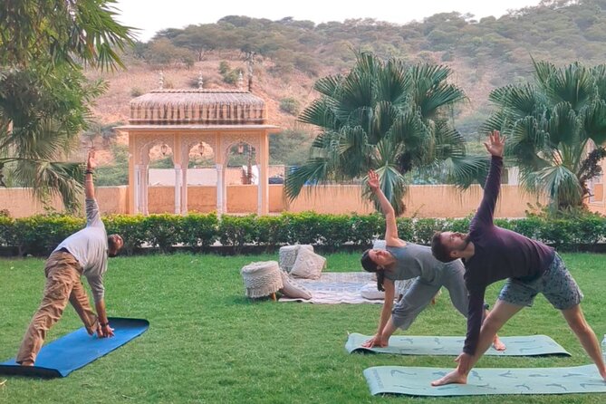 Yoga in Jaipur with Amit (Yogi on Travel) - Meeting at Jaipur International Airport and Keeping It Simple